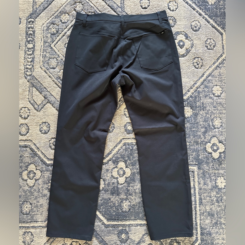 7 For All Mankind Adrien Tech Jeans Khakis Navy 32 X 28.5 NWOT